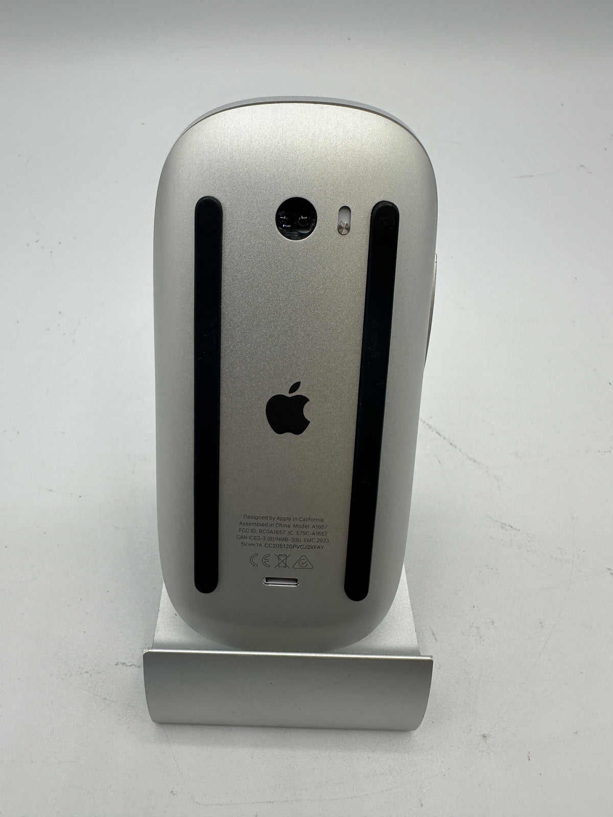 Apple Magic Mouse 2 White MLA02LL/A Grade (B) For Parts Only