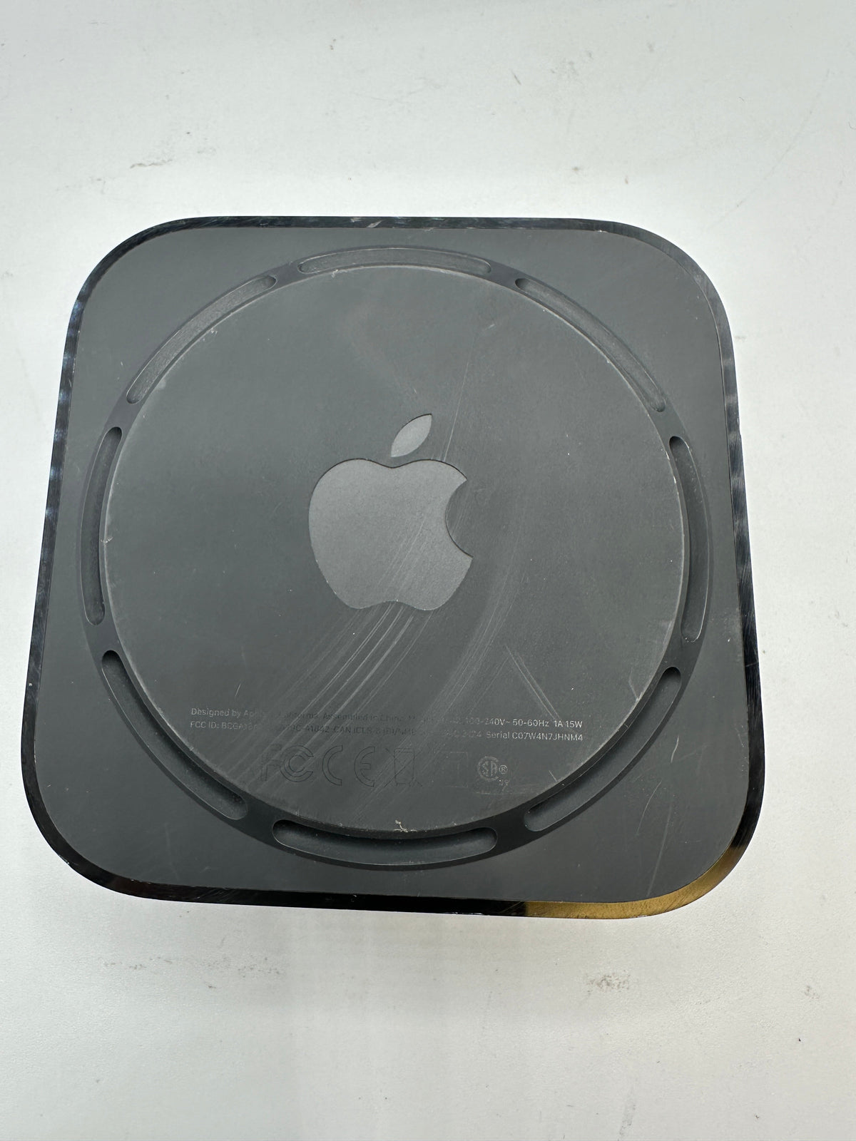 Apple TV 4K 1st Gen 2017 32GB MQD22LL/A Grade (B) No Power For Parts Only