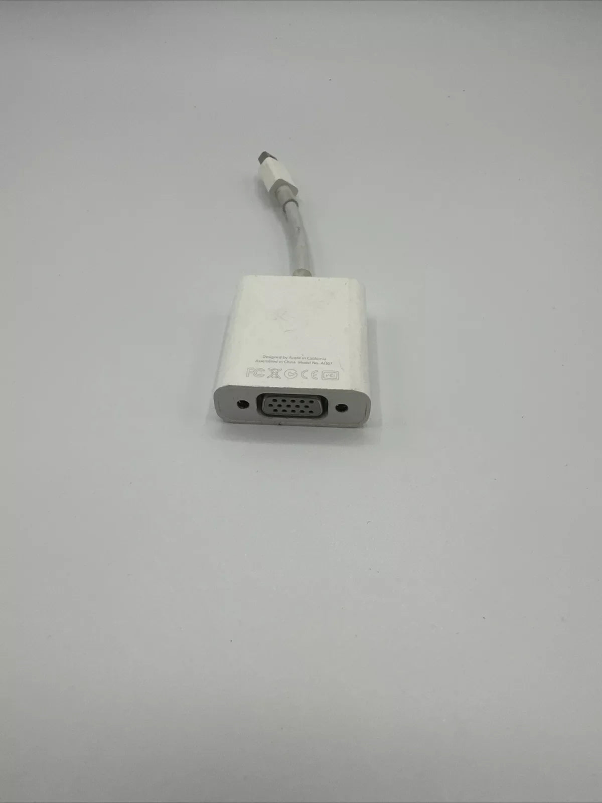 Apple a1307 Mini Display Port to VGA Adapter MB572Z/B (B)